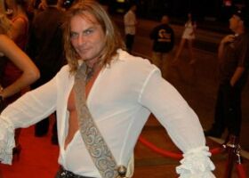 Evan Stone